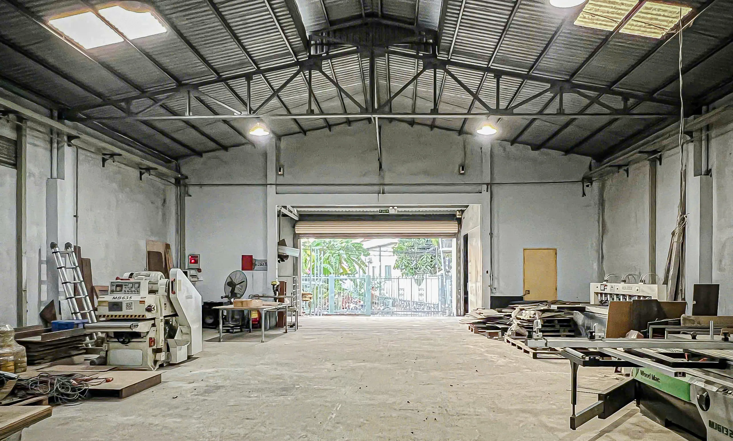 Xưởng sản xuất nội thất Lai Huy nhìn từ bên trong